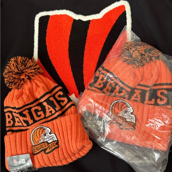 (NWT) NEW ERA  (AFC NORTH) CINCINNATI BENGALS BEANIE HAT NEW ERA (firm price). - Picture 9 of 11
